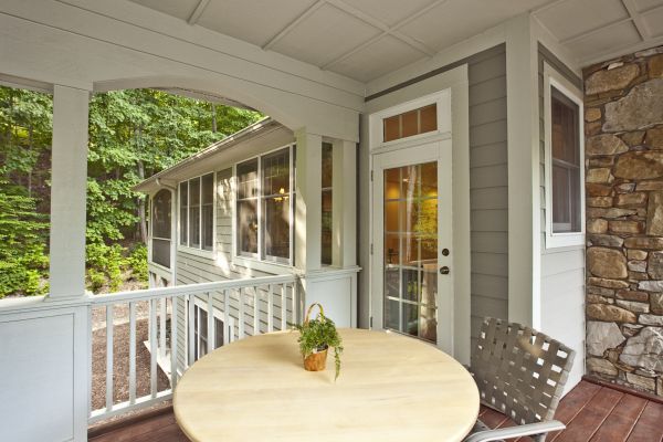Cost of Covered Porch Installation in Reston