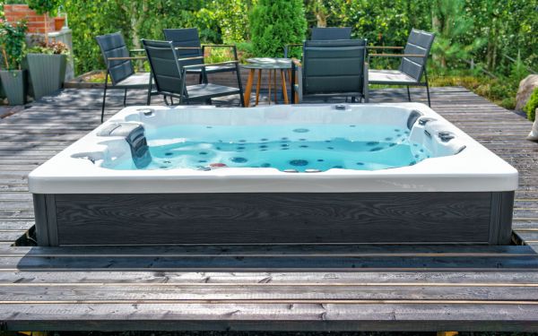 Cost of Spa Deck Remodeling in Reston